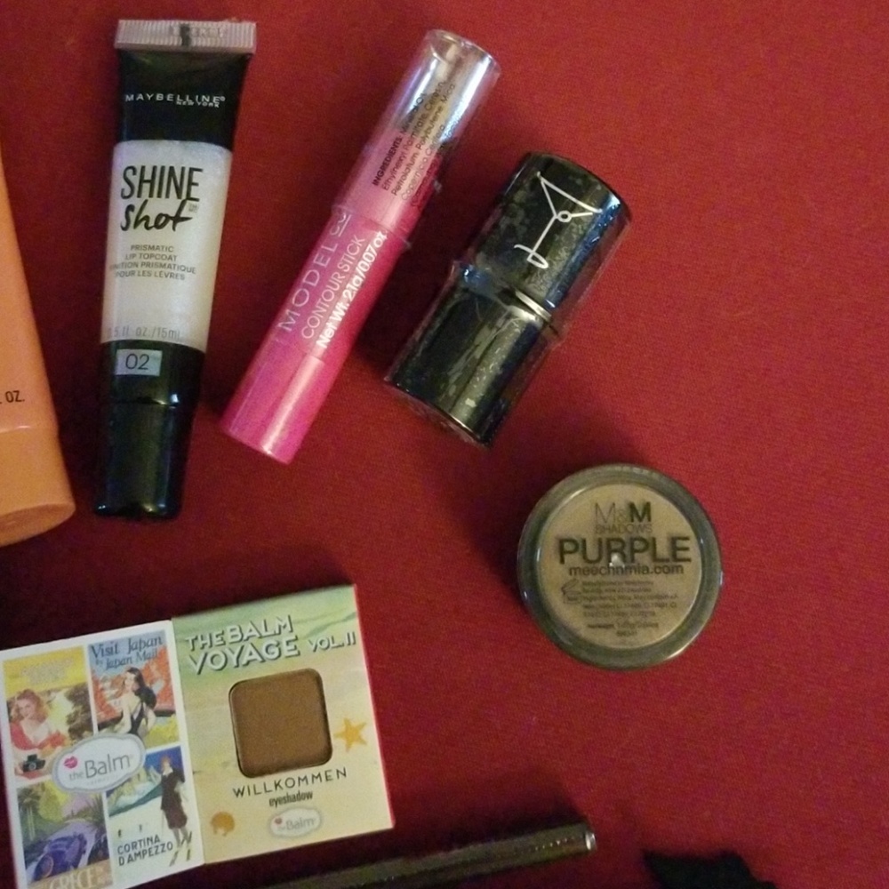 Ipsy sample bag - Picture 3 of 8